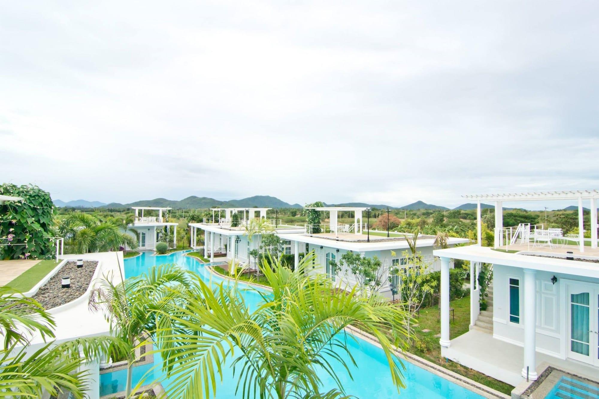 The Sea-Cret Garden Hua Hin Hotel Bagian luar foto